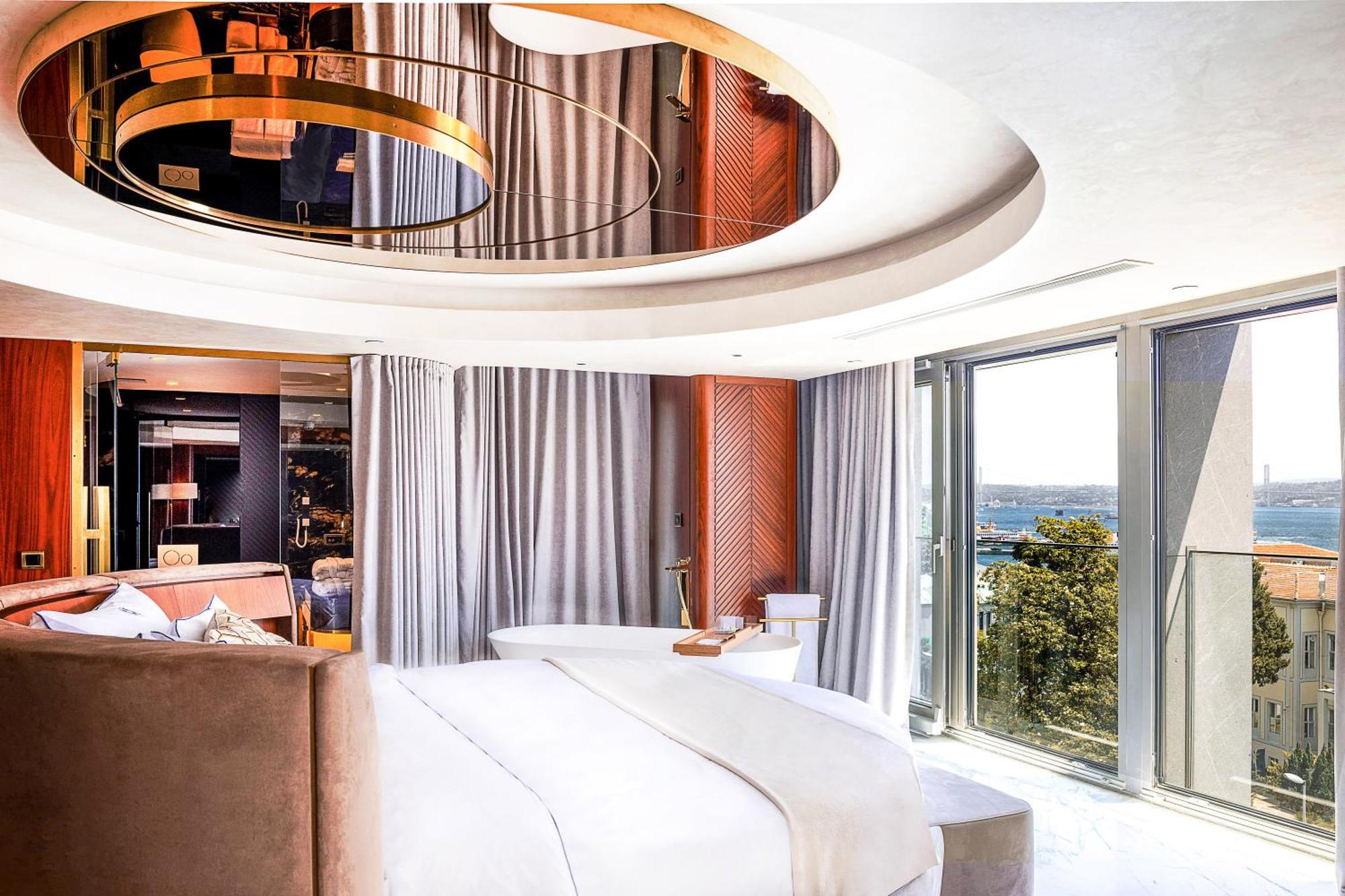 The Maestro Hotel Istanbul Exterior photo
